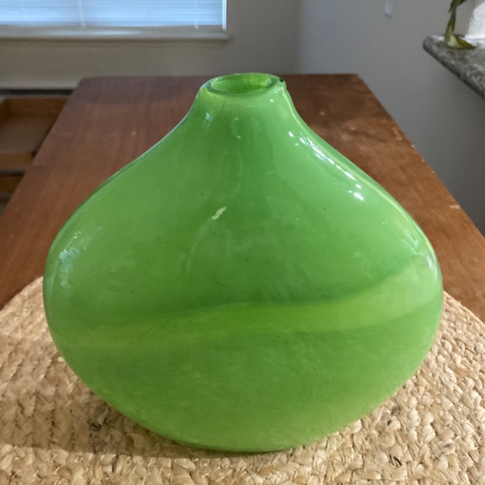 Vase - Picture 2 of 3